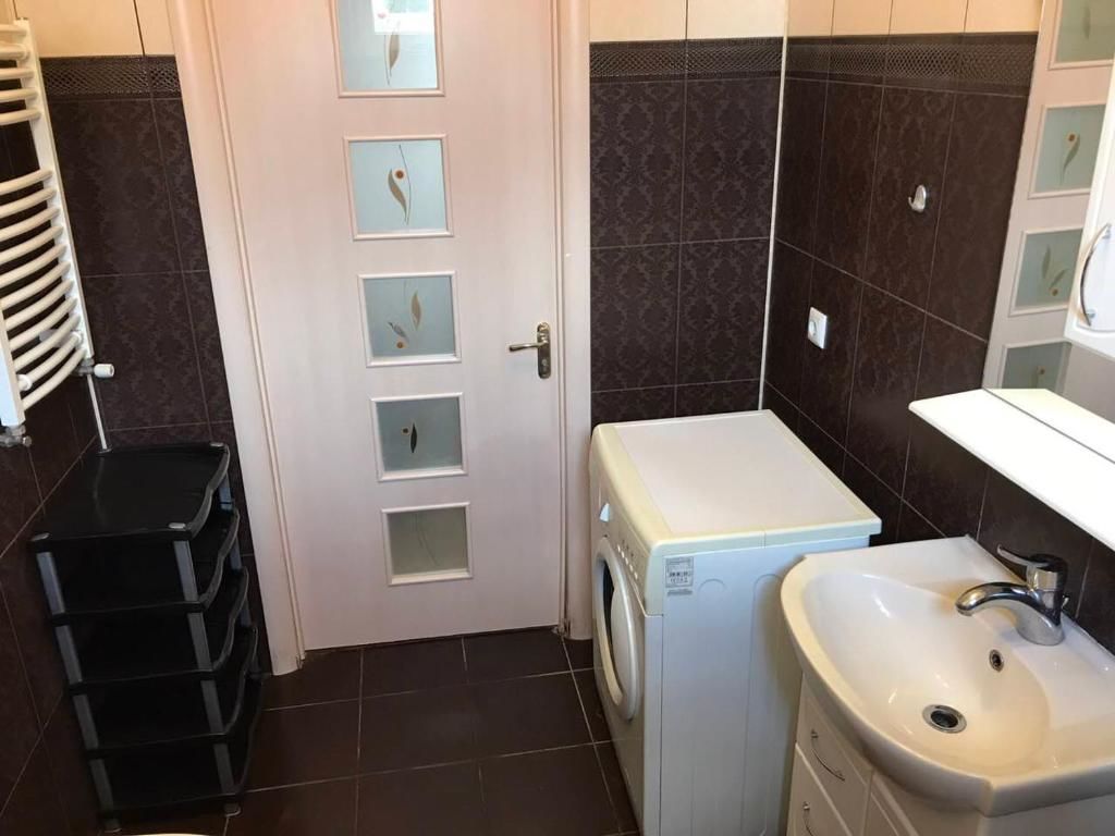 Апартаменты Apartment on square Sh. Petefi, centre Ужгород-27